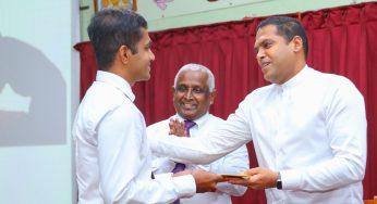 සිතියම් තාක්ෂණික නිලධාරීන් 52කට හරීන් ප්‍රනාන්දු අමාත්‍යවරයාගෙන් පත්වීම් ලිපි !