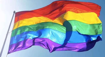 තායිලන්තයේ රජු සමලිංගික විවාහ පනතට අත්සන් තබයි !