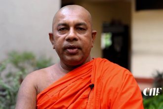 රට දෙකඩ කිරීමේ උත්සහයක් ගැන ඉඳුරාගාරේ ධම්මරතන හිමිගෙන් ප්‍රකාශයක්!