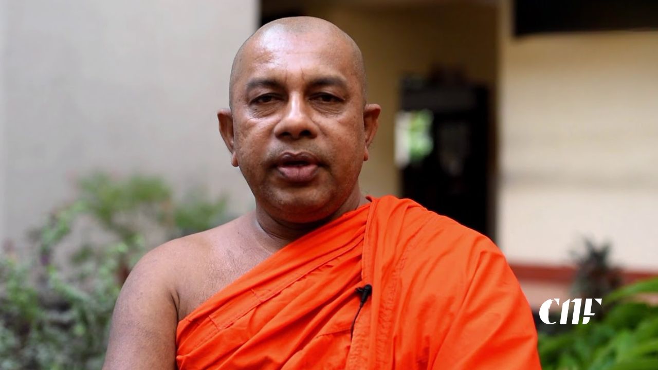 රට දෙකඩ කිරීමේ උත්සහයක් ගැන ඉඳුරාගාරේ ධම්මරතන හිමිගෙන් ප්‍රකාශයක්!