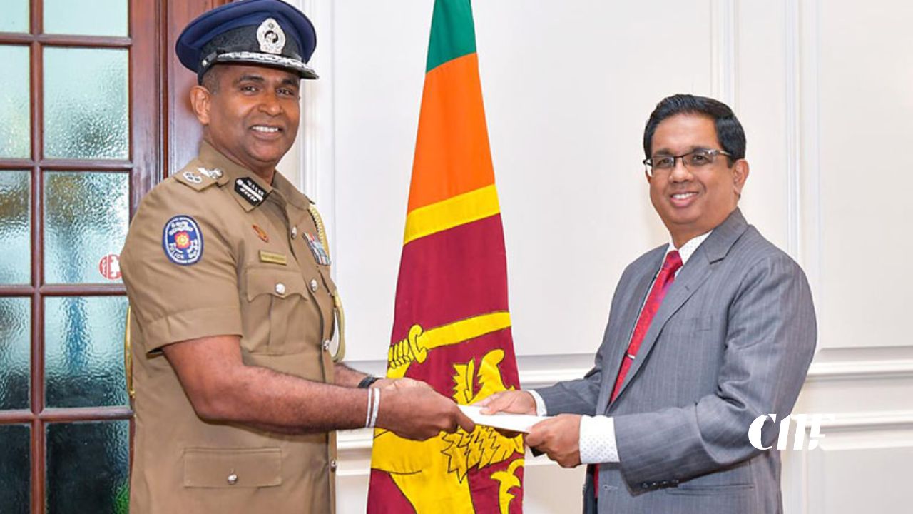 නව පොලිස්පතිවරයා ලෙස ප්‍රියන්ත වීරසූරිය පත් කරයි!