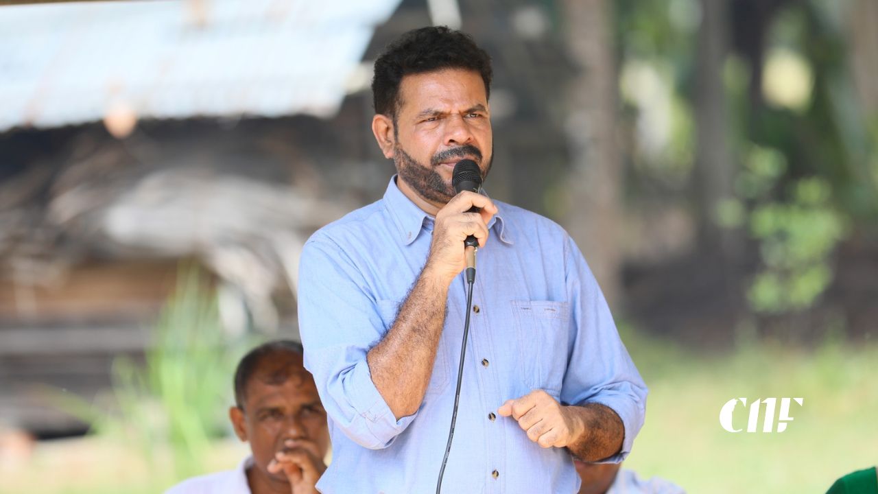 තම​න් මඩ හෝ ගොයම් කෑ බවට ඔප්පු කලො​ත් ඇම​ති ධුරයෙන් ඉල්ලා වෙනවා - නාමල් කරුණාරත්න කියයි!