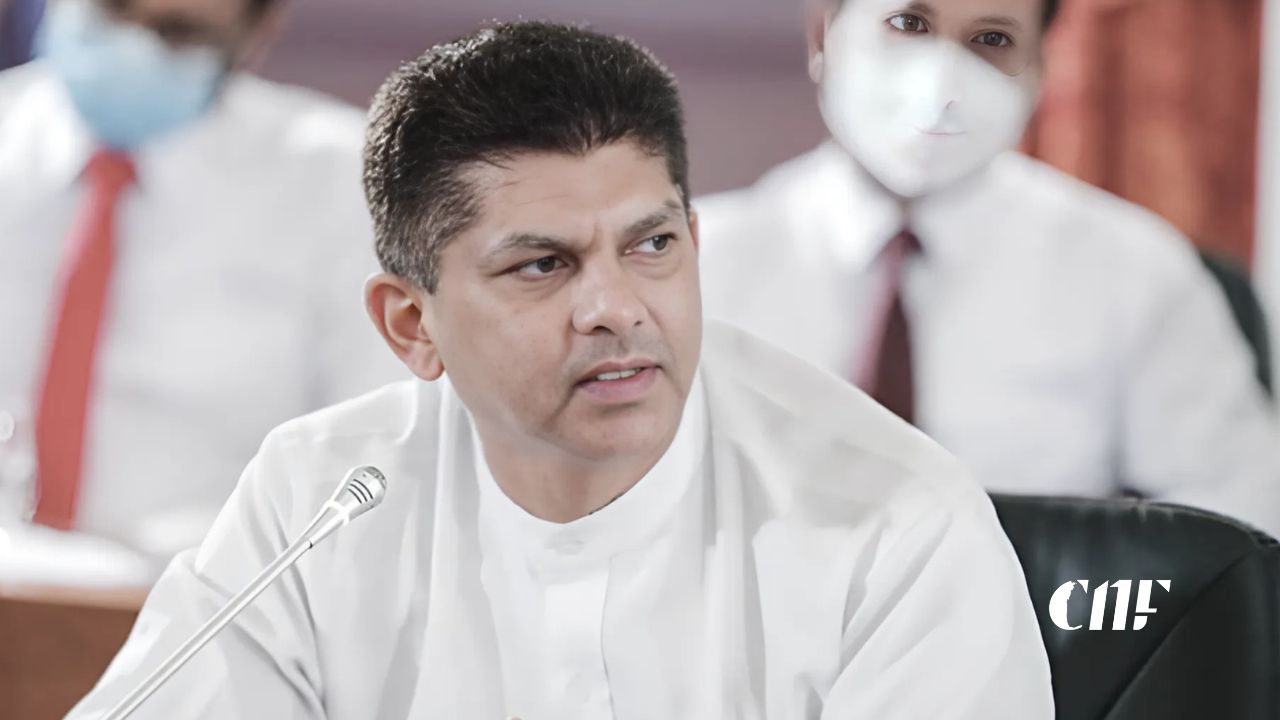 හිටපු රාජ්‍ය අමාත්‍ය ලොහාන් රත්වත්තේ ජීවිතක්ෂයට!